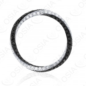 18 KARAT DIAMOND PENDANT