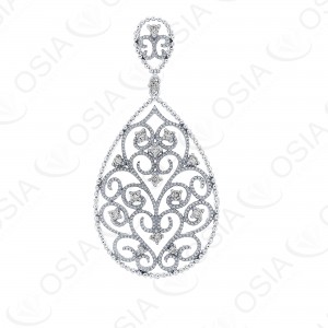 18 KARAT DIAMOND PENDANT