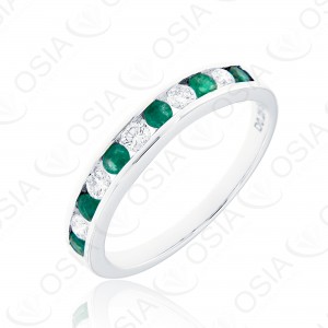 18k KARAT DIAMOND AND GEMSTONE RING