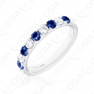 18k KARAT DIAMOND AND GEMSTONE RING