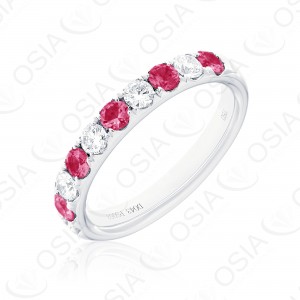 18k KARAT DIAMOND AND GEMSTONE RING