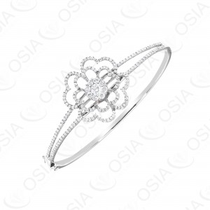 18 KARAT DIAMOND BANGLE